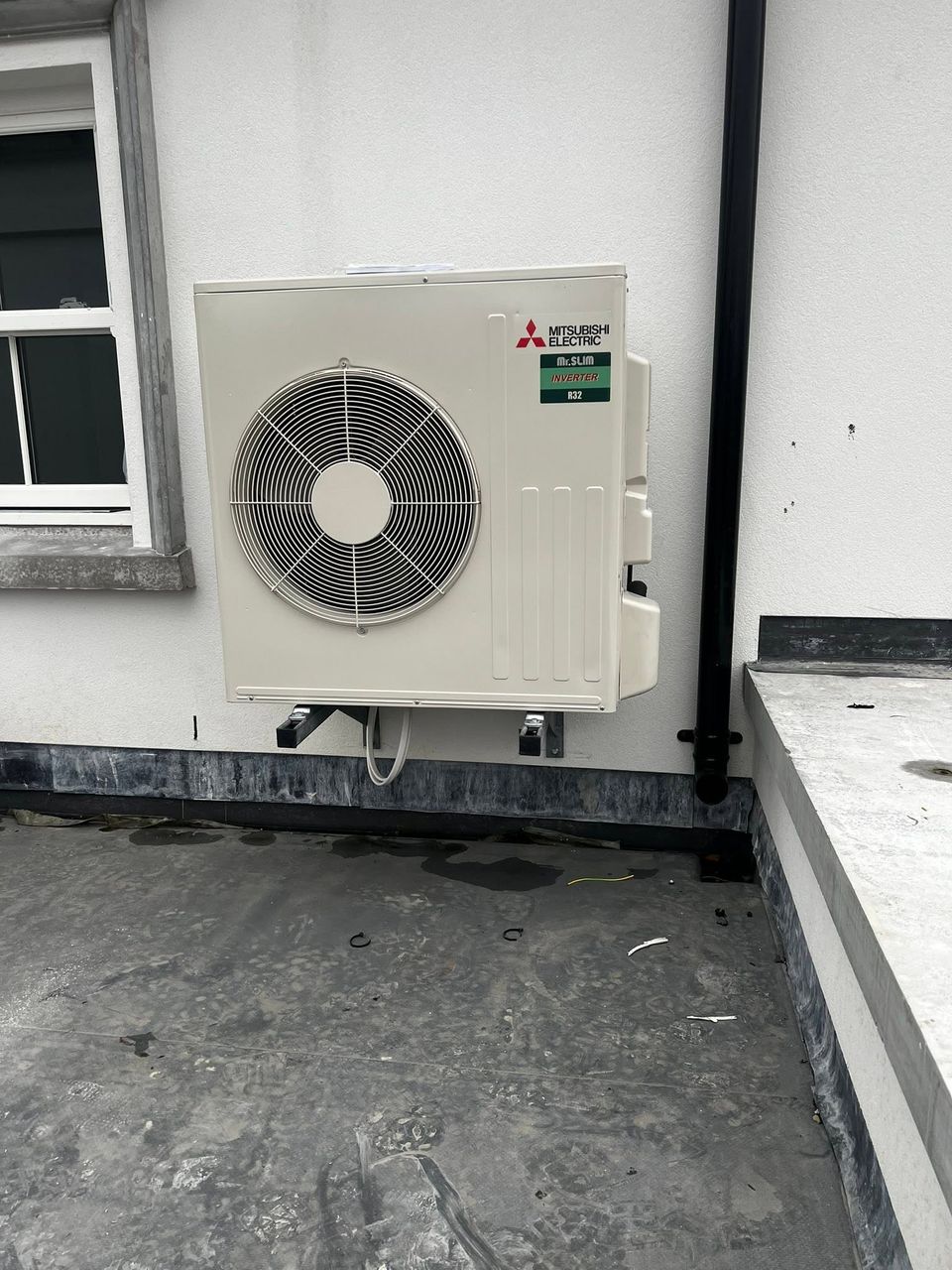 Mitsubishi air conditioning outdoor unit
