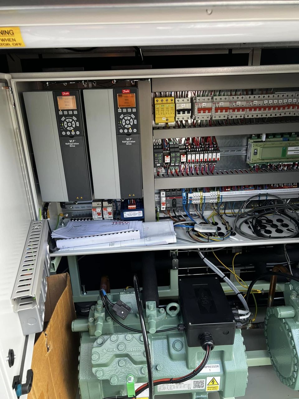 Refrigeration pack control panel